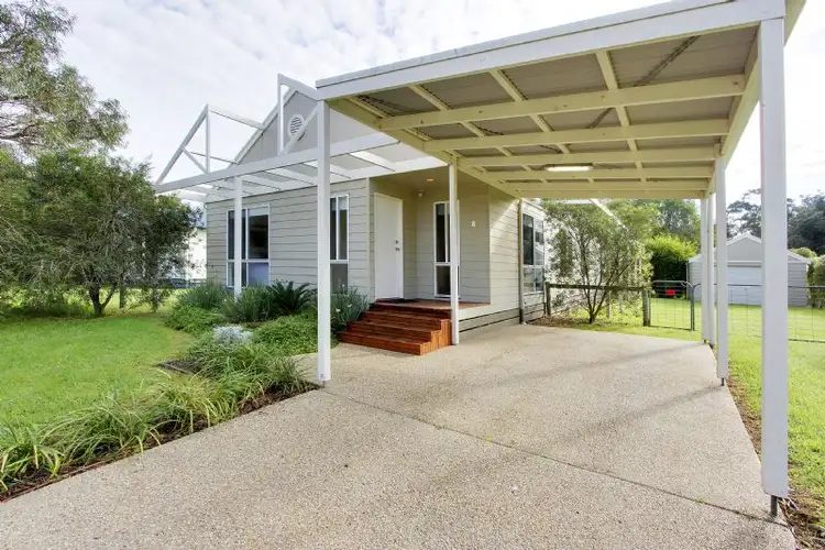 Second view of Homely house listing, 8 Silvergull Court, Silverleaves VIC 3922