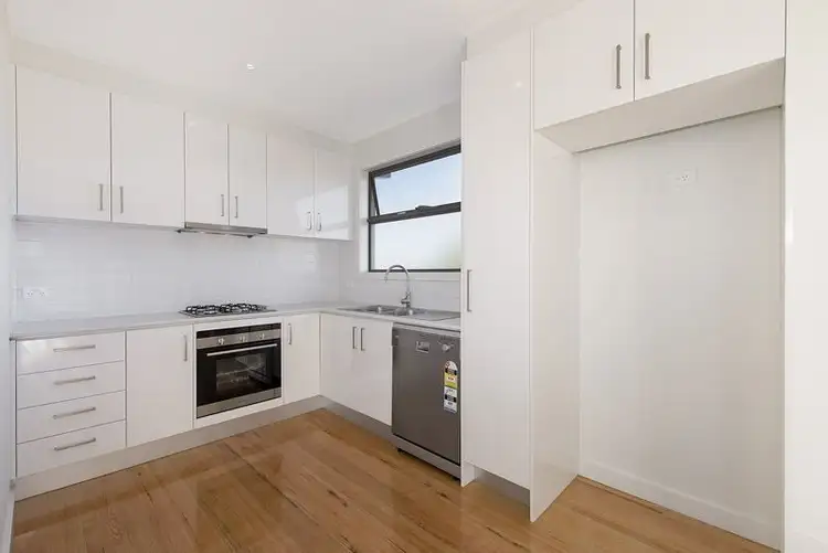 Third view of Homely townhouse listing, 2/318 O'Hea Street, Pascoe Vale South VIC 3044