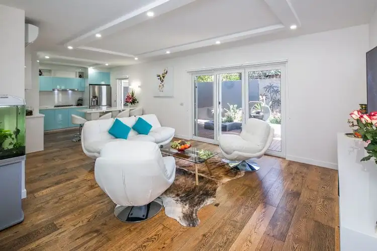 Second view of Homely apartment listing, 5/2 Thistle Grove, Highett VIC 3190