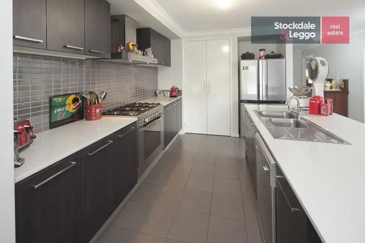 Fourth view of Homely house listing, 6 Rimfire Avenue, Drouin VIC 3818