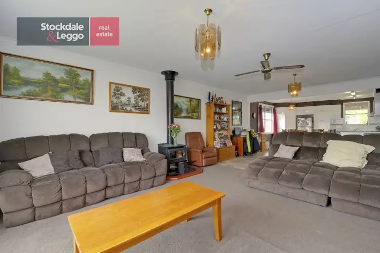 Third view of Homely house listing, 2 Fraser Court, Morwell VIC 3840