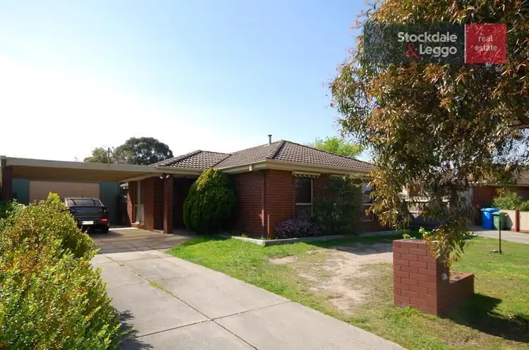 3 GIPPS CRESCENT, Cranbourne North VIC 3977