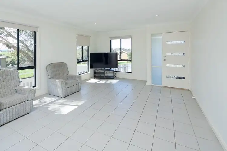 Fifth view of Homely house listing, 5 Lawson Crescent, Warragul VIC 3820