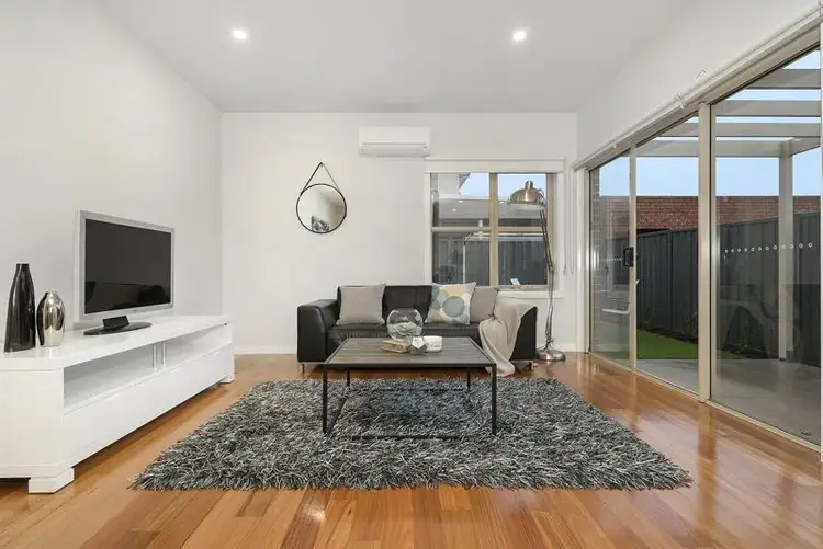 Fifth view of Homely townhouse listing, 2/74 Belair Avenue, Glenroy VIC 3046