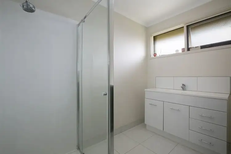 Seventh view of Homely unit listing, 2/13 Fairfield Street, Cranbourne VIC 3977