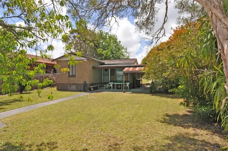 4 BRUCE STREET, Inverloch VIC 3996