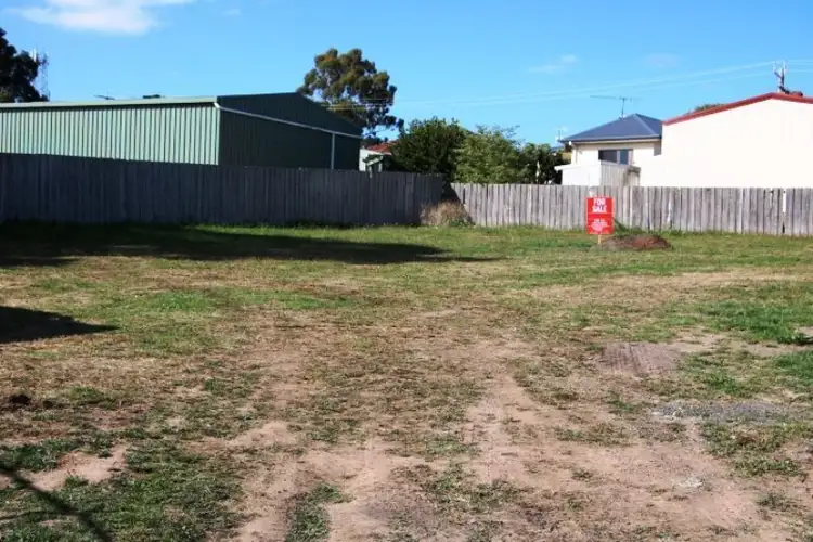 5 (lot 13) FOX GROVE, Korumburra VIC 3950