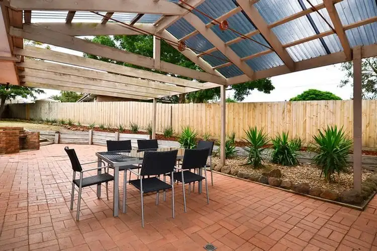 2 Dunowie Court, Grovedale VIC 3216