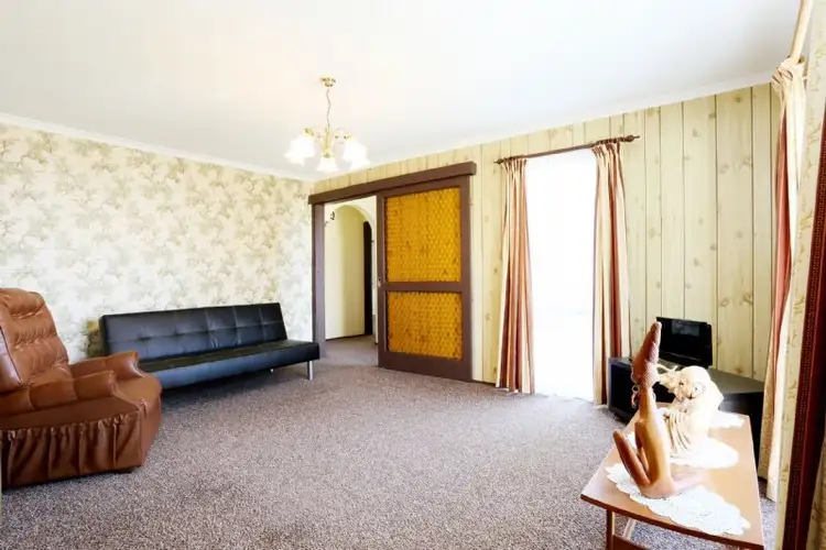 Second view of Homely house listing, 3 Ascot Court, St Albans VIC 3021