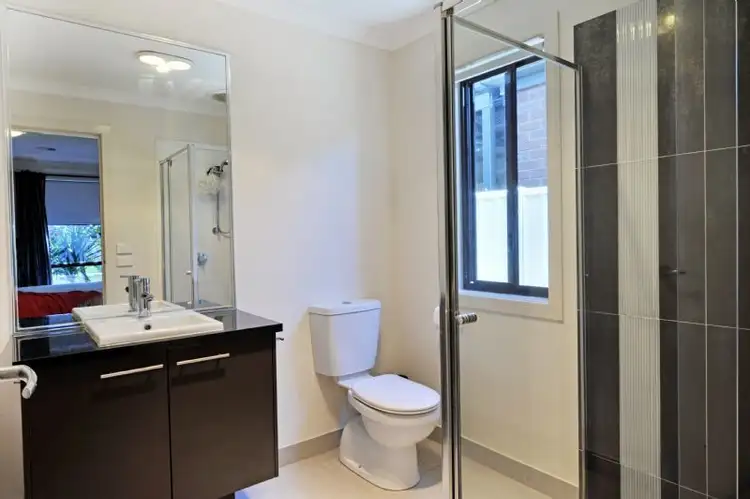 Fifth view of Homely house listing, 3 Settlers Drive, Kialla VIC 3631