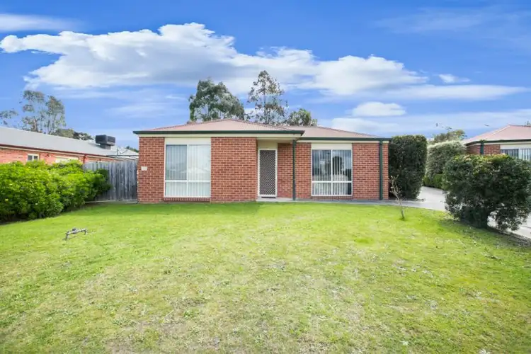 Main view of Homely unit listing, 1/2-3 Kevin Close, Beaconsfield VIC 3807