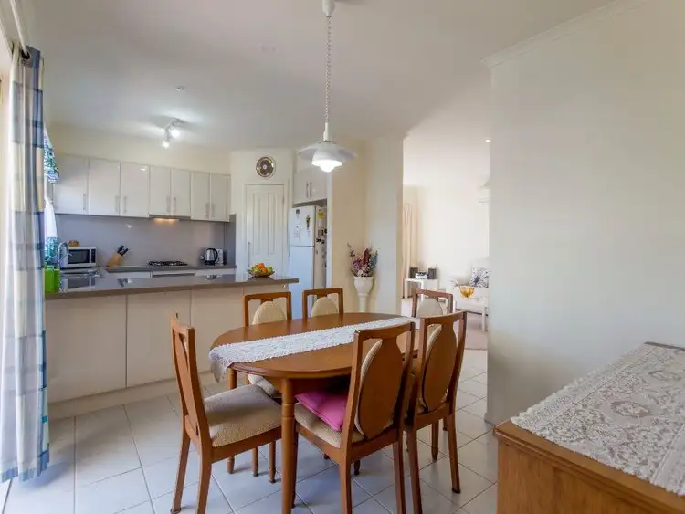 Fifth view of Homely unit listing, 2/87a North Gateway, Langwarrin VIC 3910