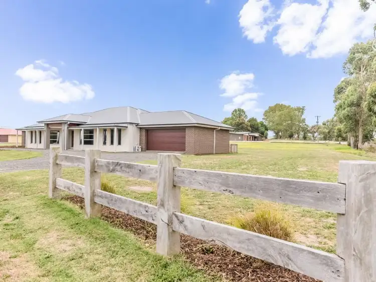 2 TARWIN RIDGE BOULEVARD, Leongatha VIC 3953