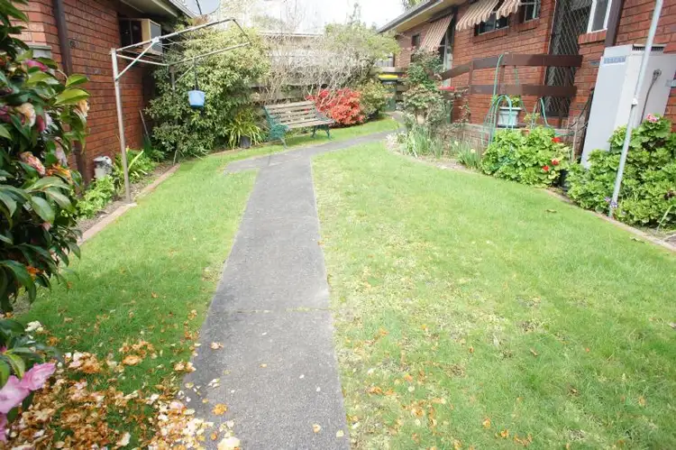 Fifth view of Homely unit listing, 1/18 Hopetoun Road, Drouin VIC 3818