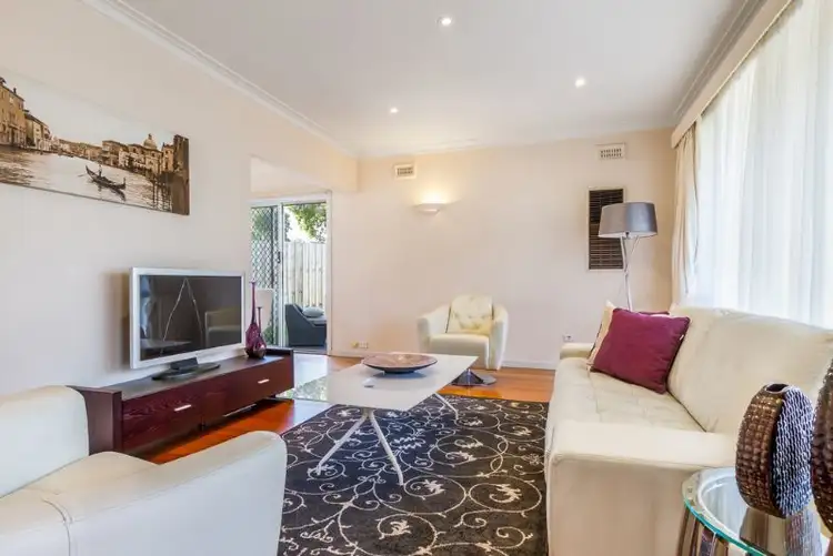 Second view of Homely unit listing, 1/7 Ophir Road, Mount Waverley VIC 3149