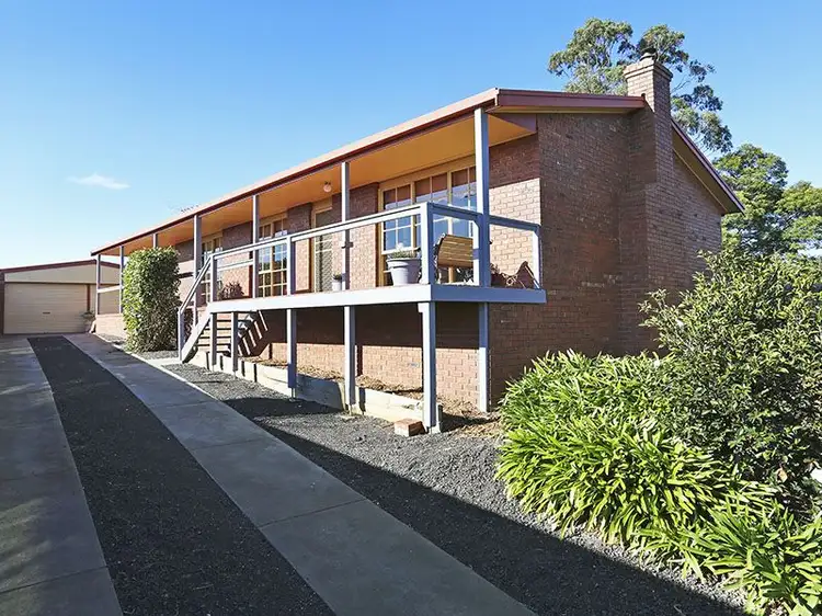 2 Titian Court, Grovedale VIC 3216