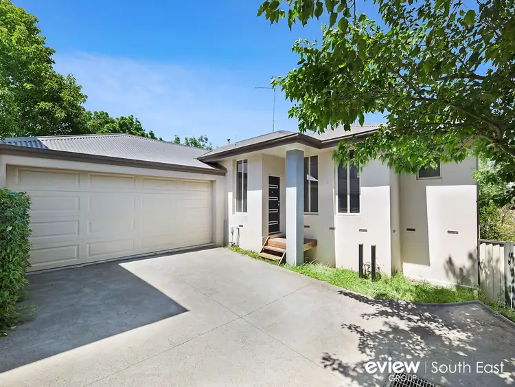 4/14 McNabb Street, Berwick VIC 3806