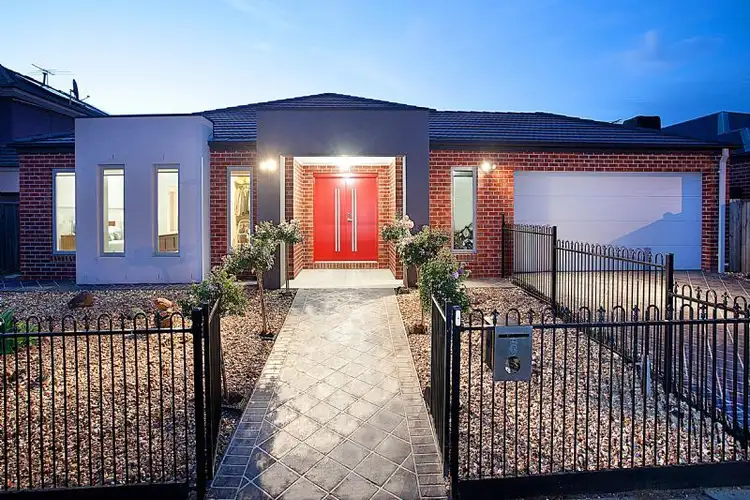 5 St Andrews Drive, Deer Park VIC 3023