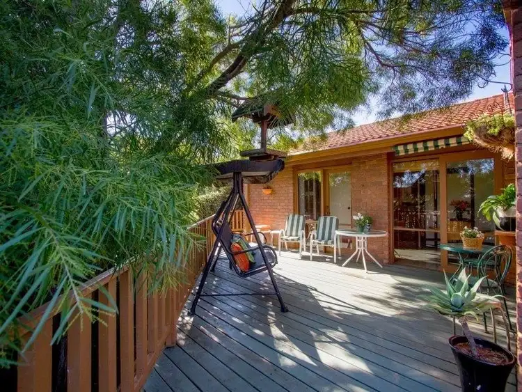 Third view of Homely house listing, 2 Garalima Court, Frankston VIC 3199