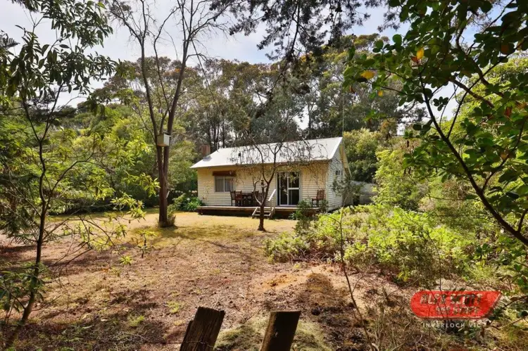 1 Beach Avenue, Inverloch VIC 3996