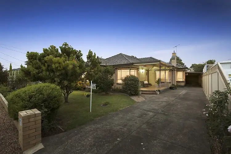 13 Patience Street, Hadfield VIC 3046