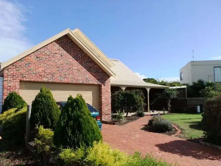 Main view of Homely house listing, 8 CHALE COURT, Silverleaves VIC 3922
