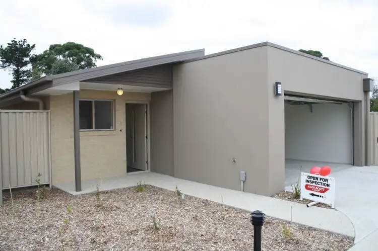 3/4 PORTVIEW AVENUE, Grantville VIC 3984