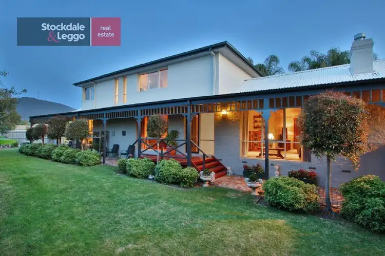 27 Watermoor Avenue, Kilsyth South VIC 3137