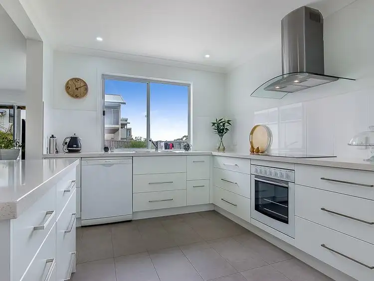 Seventh view of Homely house listing, 6 WATERVIEW RISE, Cowes VIC 3922