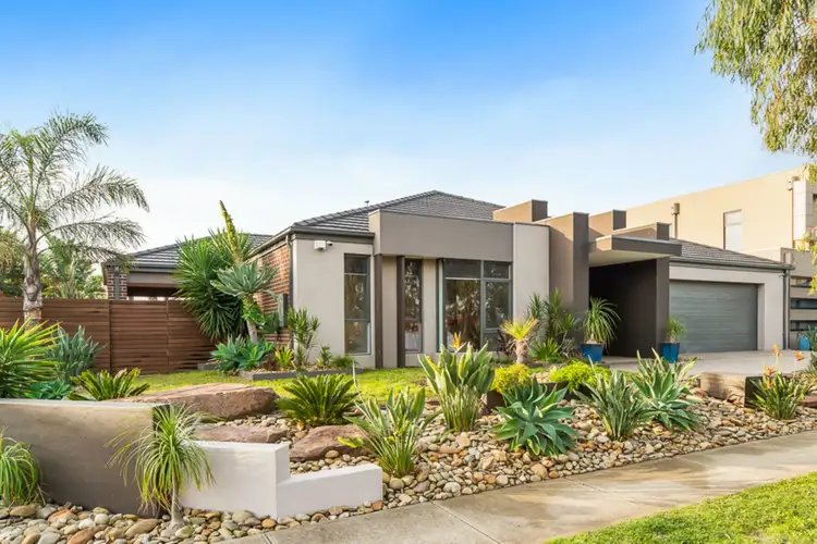 Second view of Homely house listing, 6 Freshwater Boulevard, Lyndhurst VIC 3975