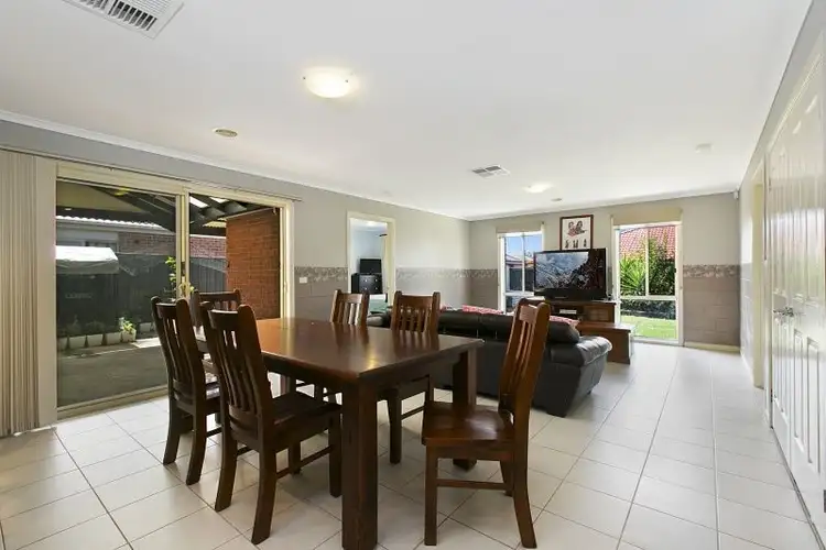 Third view of Homely house listing, 5 Forest Oak Court, Cranbourne VIC 3977