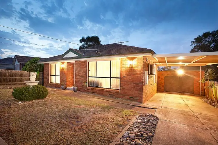 5 Abercairn Court, Deer Park VIC 3023