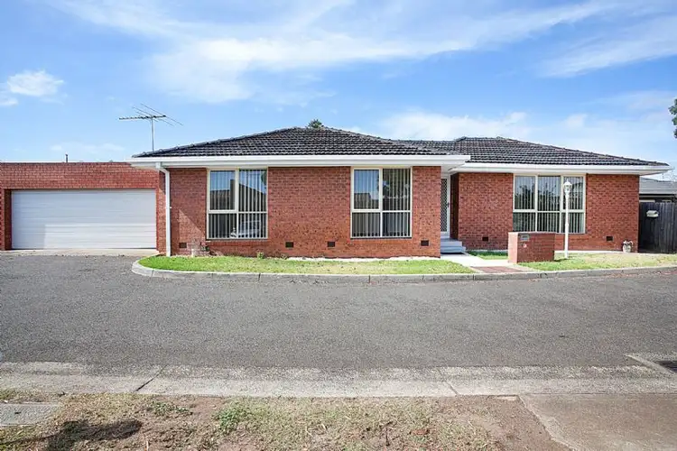 12 Trinacria Court, Deer Park VIC 3023