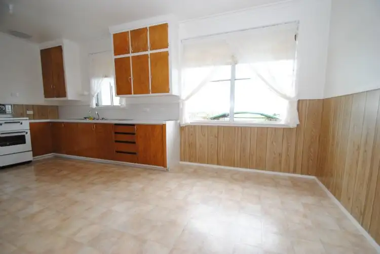 Fourth view of Homely house listing, 31 BYRNE STREET, Leongatha VIC 3953