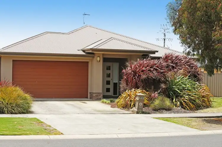 94 Meanderri Drive, Inverloch VIC 3996