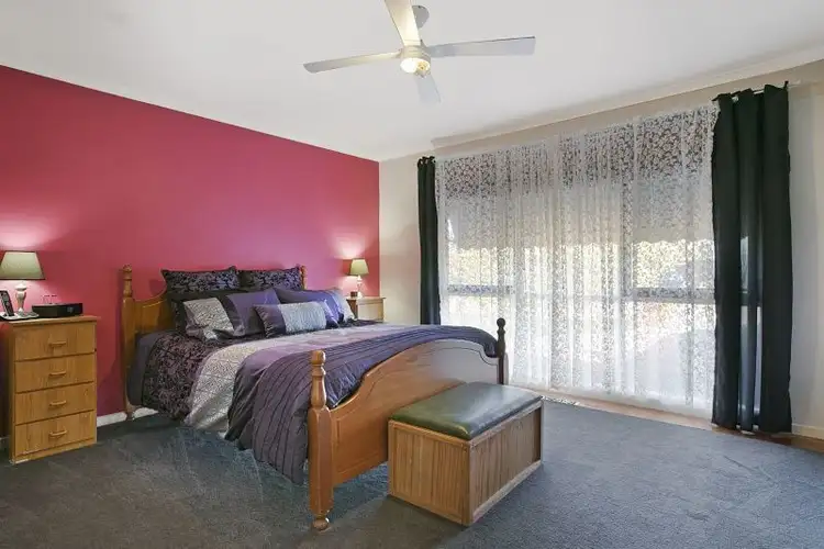 Sixth view of Homely house listing, 3 Kulin Close, Cranbourne VIC 3977