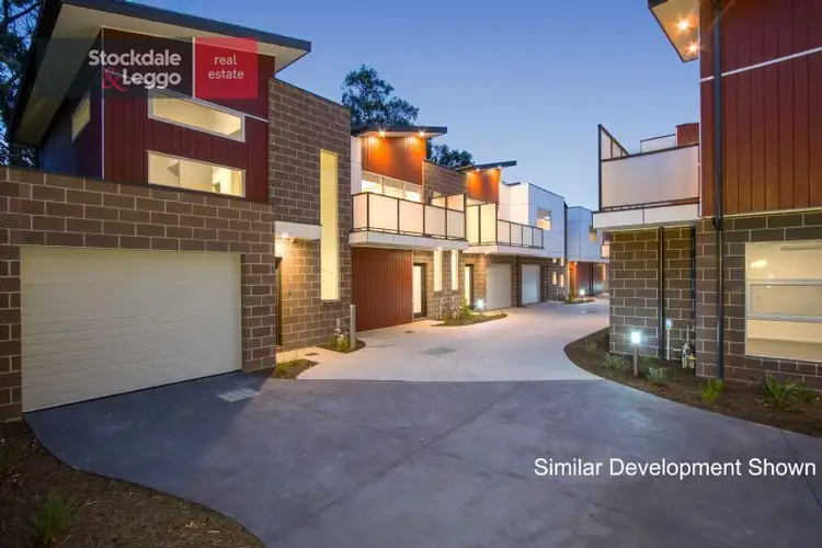 2/7 Cambridge Road, Mooroolbark VIC 3138
