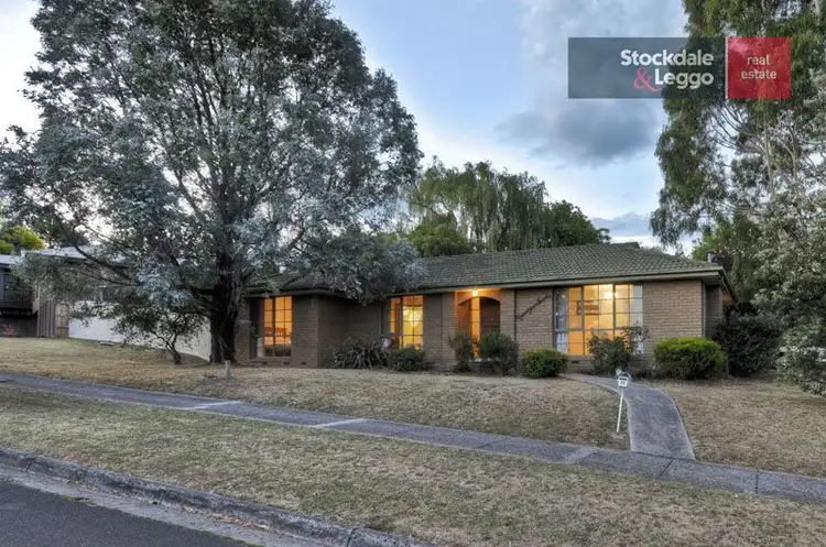 14 Statesman Crescent, Mooroolbark VIC 3138