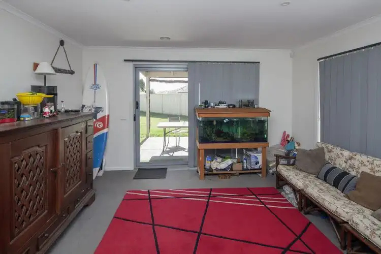 Fifth view of Homely house listing, 32 VIOLA AVENUE, Pakenham VIC 3810