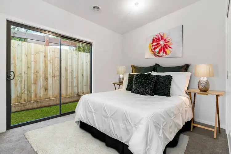 Fourth view of Homely townhouse listing, 2/40 Bondi Avenue, Frankston VIC 3199