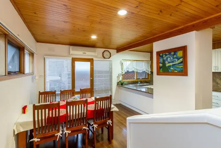 Fifth view of Homely unit listing, 1/18 Selby Street, Mount Waverley VIC 3149