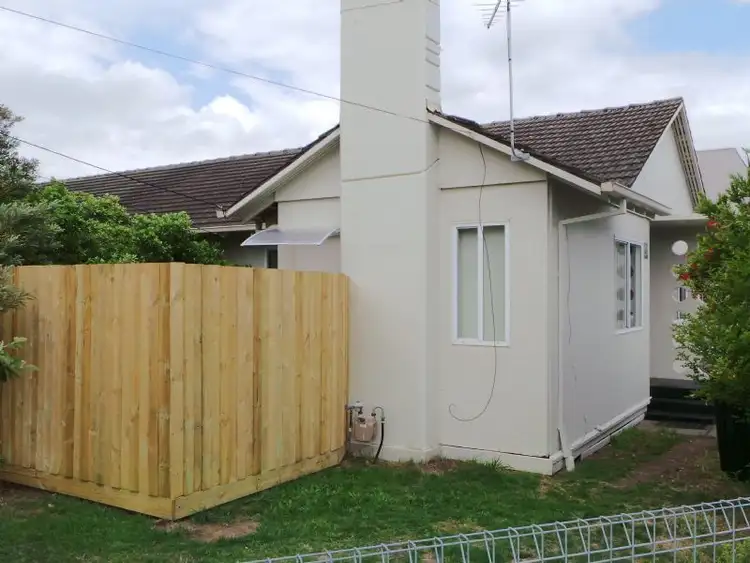 61 Menzies Ave, Dandenong North VIC 3175