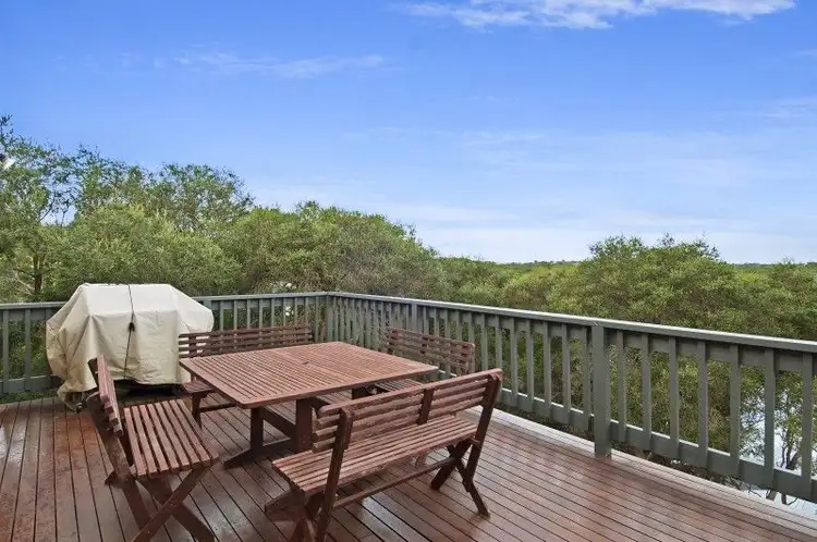3 Phyllis Parade, Rye VIC 3941