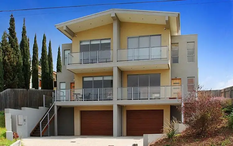 7 Brisbane Street, Strathmore VIC 3041