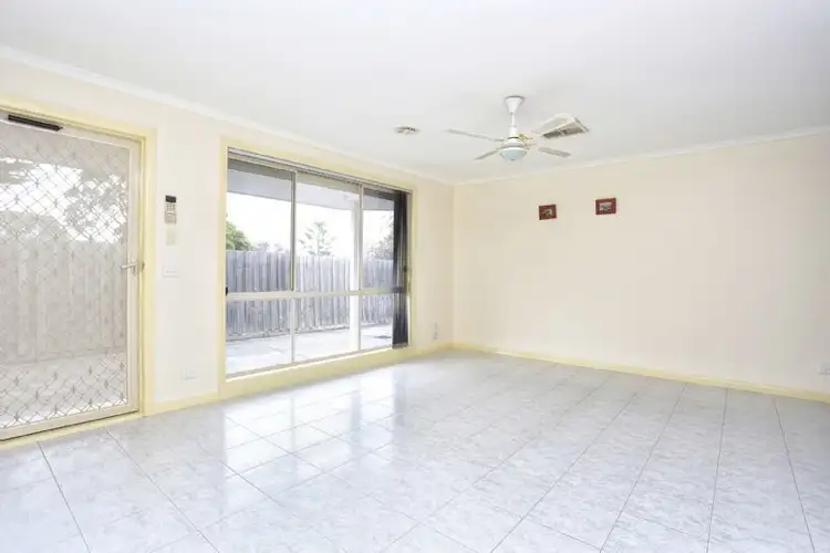 Second view of Homely unit listing, 2/9 Ralph Avenue, St Albans VIC 3021