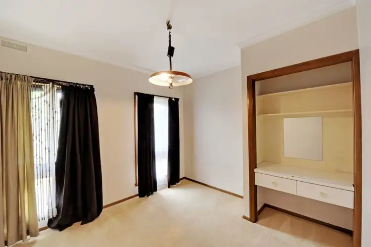 Sixth view of Homely house listing, 1 Cadell Court, Shepparton VIC 3630