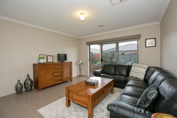 Sixth view of Homely house listing, 14 Cerbera Bend, Cranbourne North VIC 3977