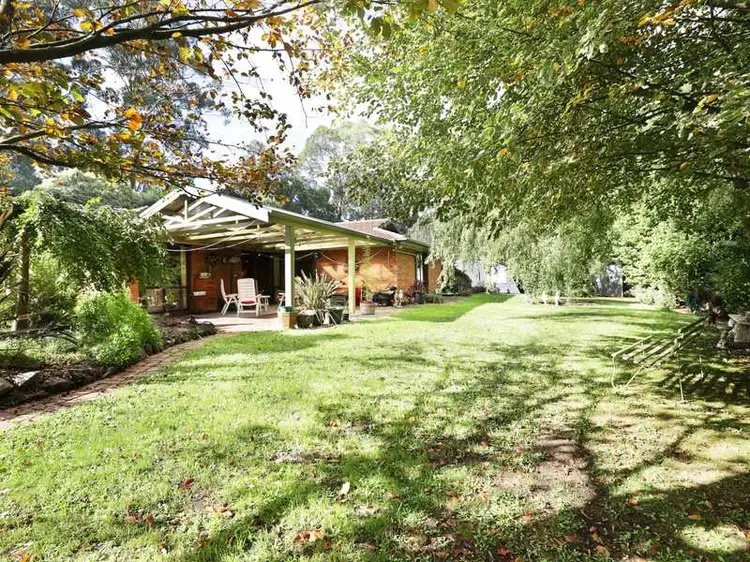 Main view of Homely house listing, 8 Old Beaconsfield Road, Emerald VIC 3782
