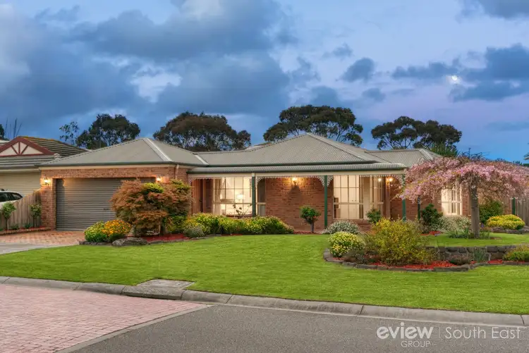 16 Chain Court, Narre Warren South VIC 3805