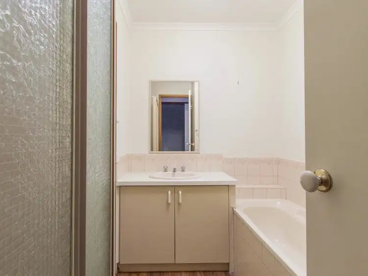 Sixth view of Homely unit listing, 1/10 Lemnian Court, Langwarrin VIC 3910